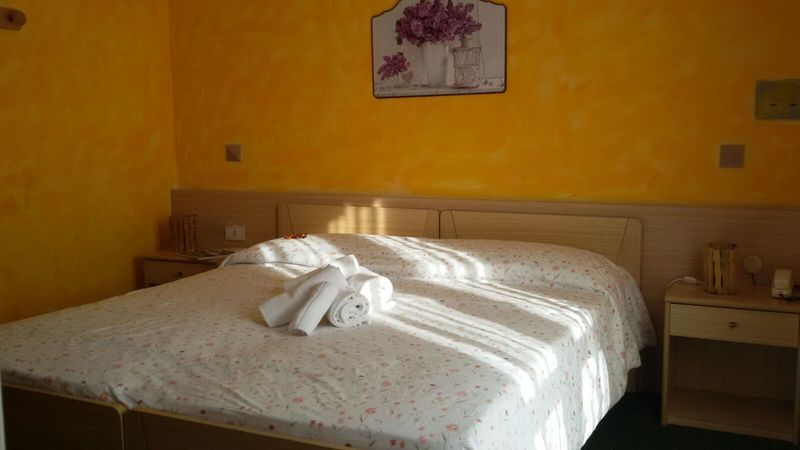 Hotel Montana Fai Della Paganella Esterno foto